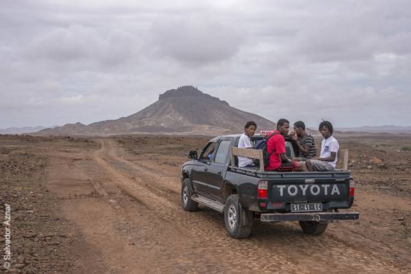 Viajando en aluguer por las islas de Cabo Verde