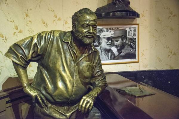 Tras las huellas de Hemingway, por La Habana.